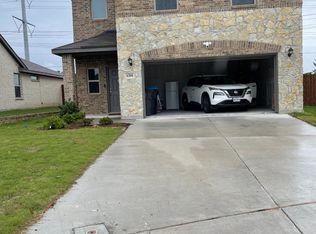 6304 Utopia Dr, Fort Worth, TX 76179