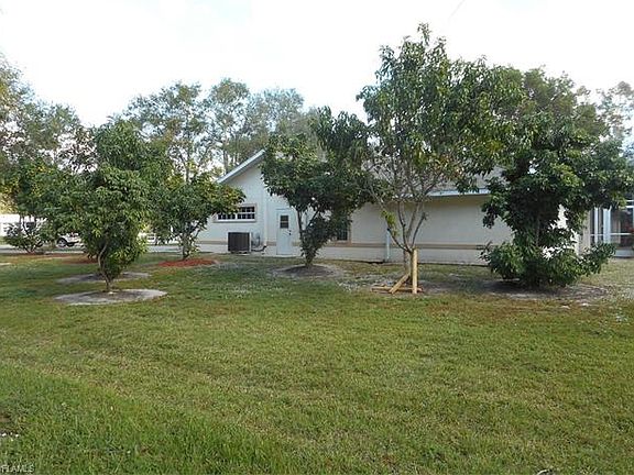 4th image of 6910 Magnolia Ln