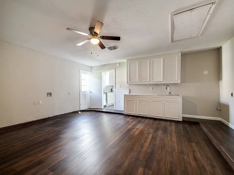 287 Eldon St #1 — Photo 16