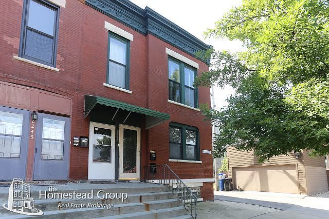 1st image of 2247 W Race Avenue # Fl 1ST