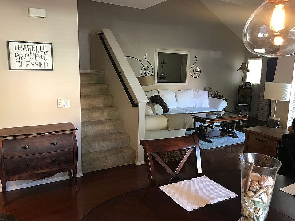 1st image of 1001 N Via Colinas