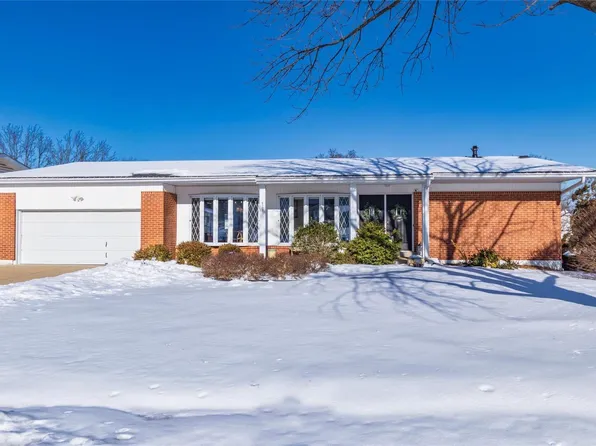 9107 Lavant Dr, Saint Louis, MO 63126