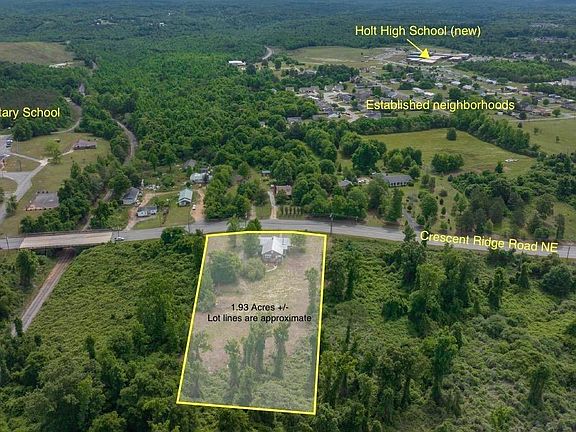 2nd image of 732 Crescent Ridge Rd NE