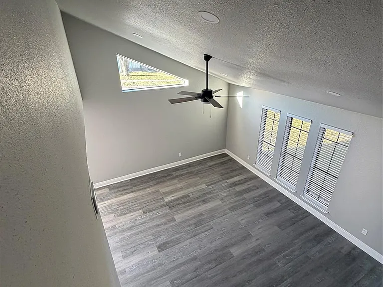 12230 Kleinmeadow Dr — Photo 18