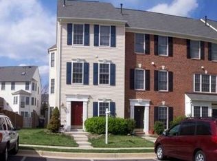 42822 Shaler St, Chantilly, VA 20152