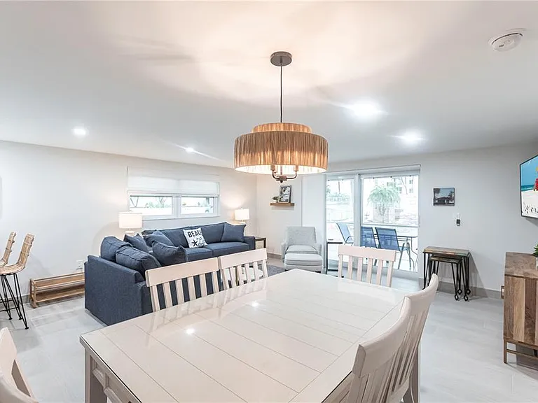 6154 Midnight Pass Rd #B18 — Photo 5
