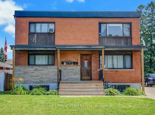 775 Trojan Ave #3, Ottawa, ON K1K 2P6