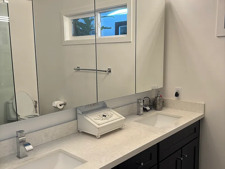 614 Lisa Way — Photo 5
