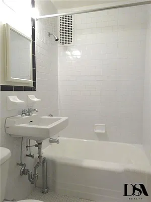 Rented by DSA Realty | media 30