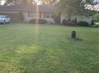 530 Hopkins Rd, Buffalo, NY 14221