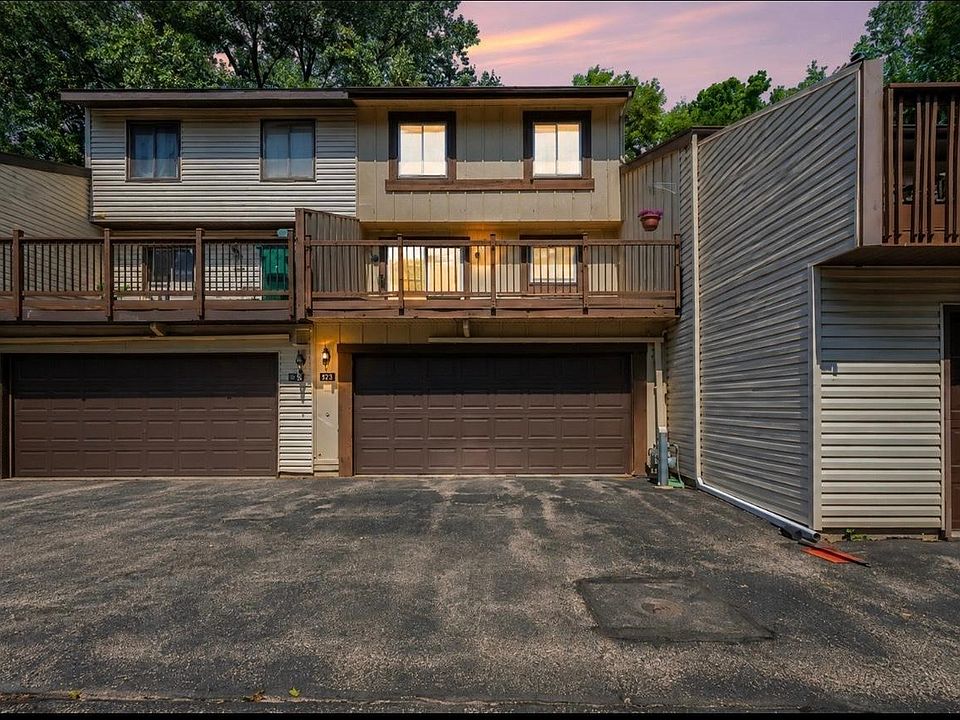 1st image of 293 River Woods Ln