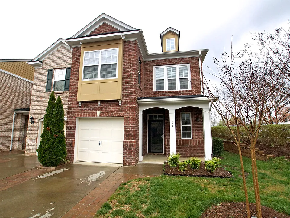 1802 Whirlaway Ct #1