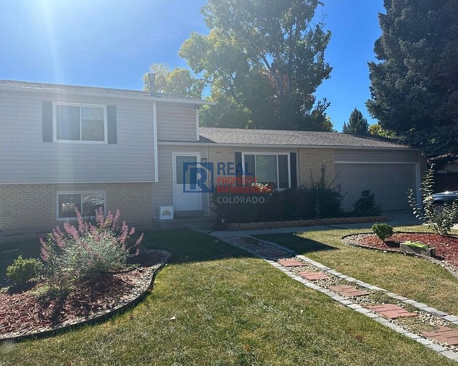 1st image of 831 Winchester Dr