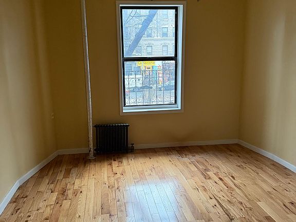 3rd image of 3607 Broadway #2D
