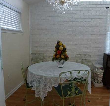 4th image of 725 Huckleberry Ln