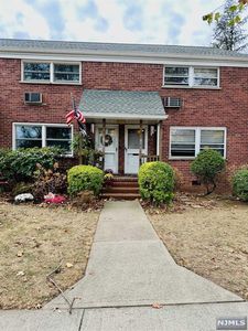 15-02 Plaza Rd N #B, Fair Lawn, NJ, 07410