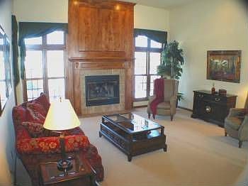 2nd image of W131N6638 Crestwood Dr