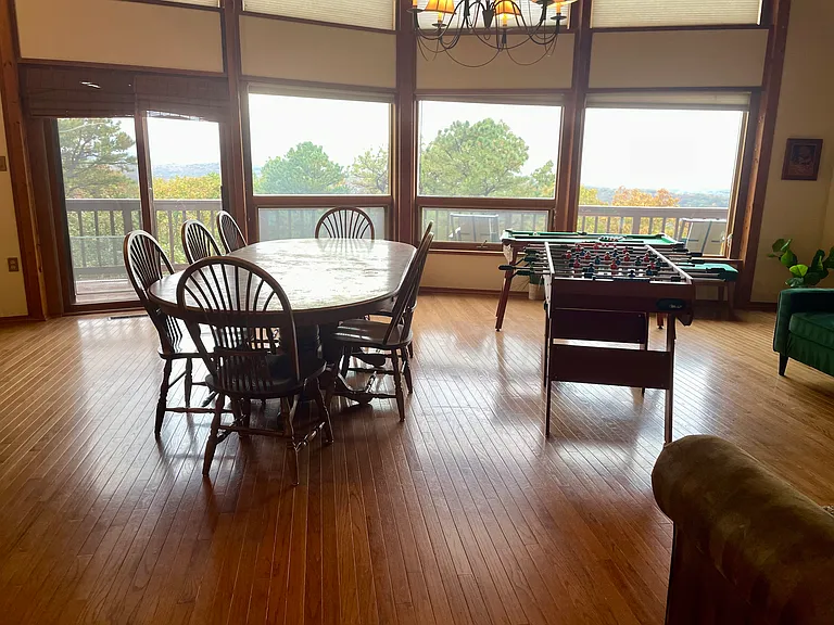 61 Moonridge Ln — Photo 13
