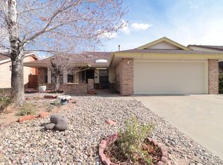 6320 Thicket St NW, Albuquerque, NM 87120