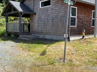 8545 Song St, Rockaway Beach, OR