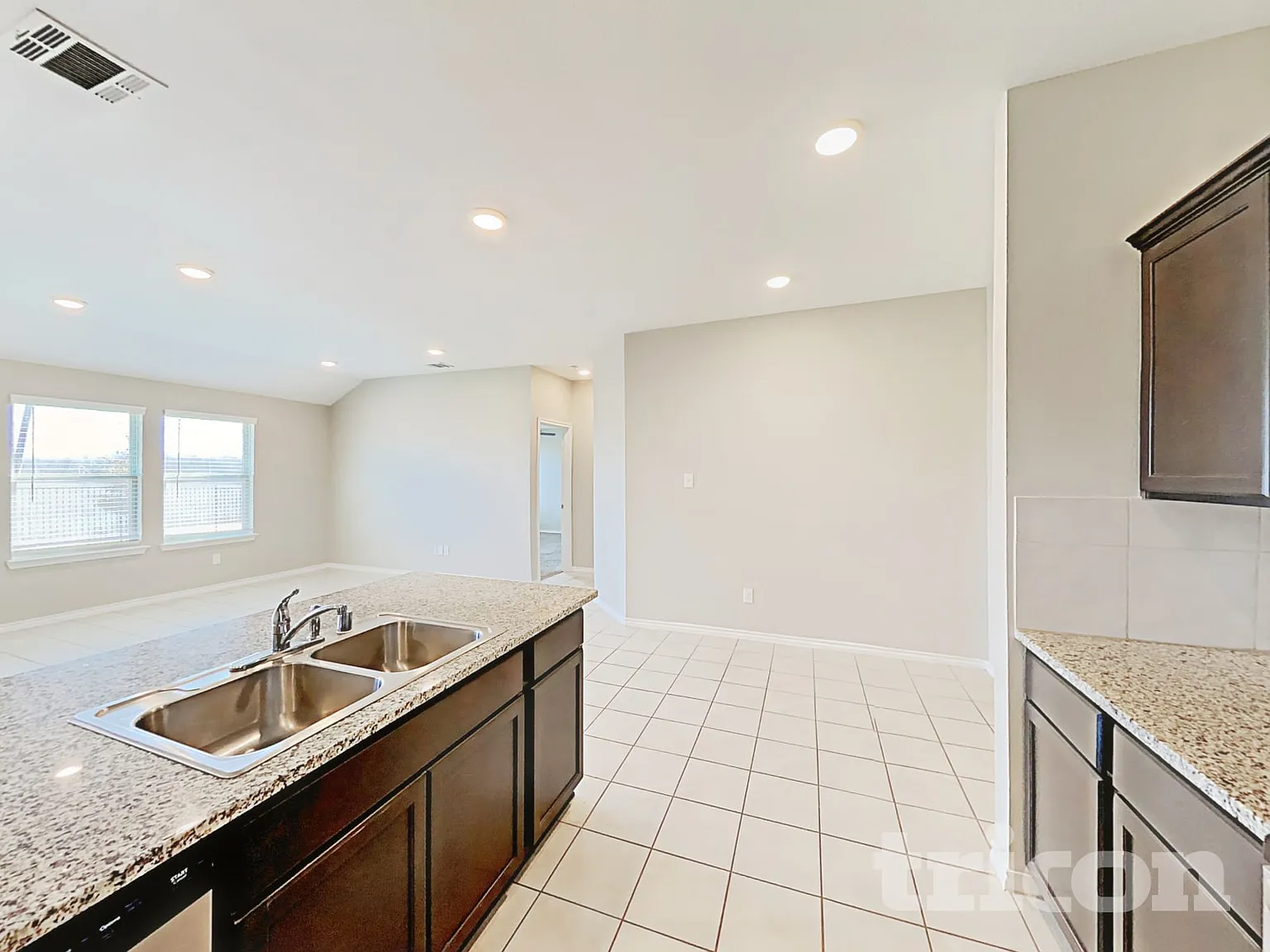 916 Roland Drive Fate TX — Photo 4
