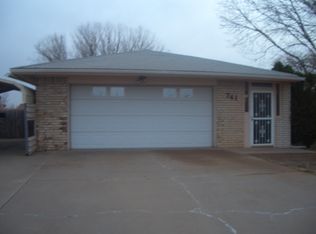 3741 Glenfield Dr, Clovis, NM 88101