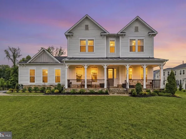 219 Idyllic Pl SE, Leesburg, VA 20175