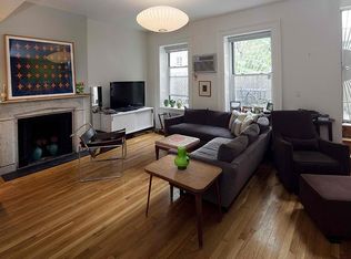 235 E 18th St, New York, NY 10003