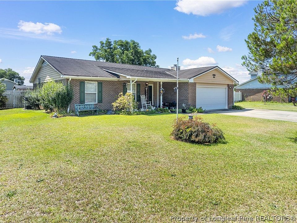 1st image of 118 Pearce Pl