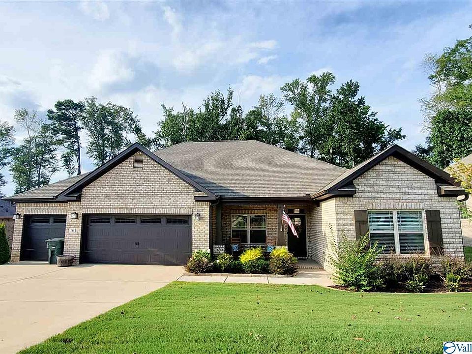 1st image of 161 Heritage Brook Dr NW