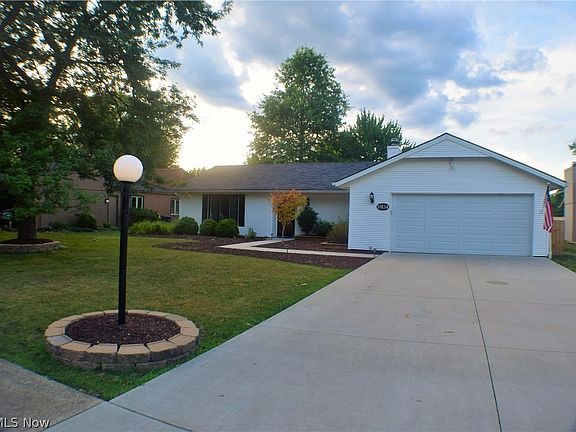 2nd image of 10834 Fence Row Dr