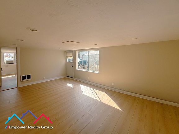4th image of 2620 Santa Clara Ave Unit B