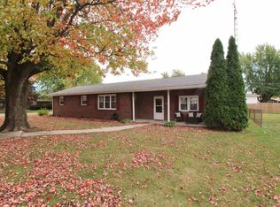 312 E Wilson St, Swayzee, IN