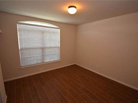 2nd image of 2133 Oltons Bluff Dr