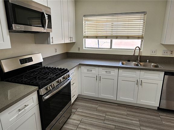5th image of 4308 Apex Dr