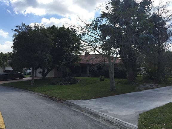 4th image of 8282 SW 1st Mnr