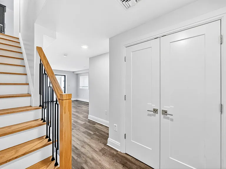 211B Slocum Way — Photo 29