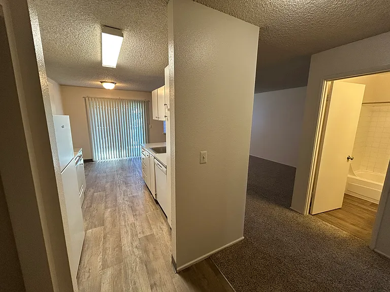 Washington Park Apartments — Photo 60