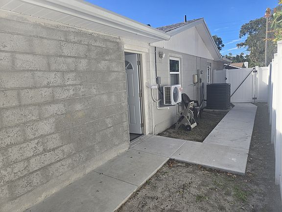 2nd image of 1012 Dartmouth Dr