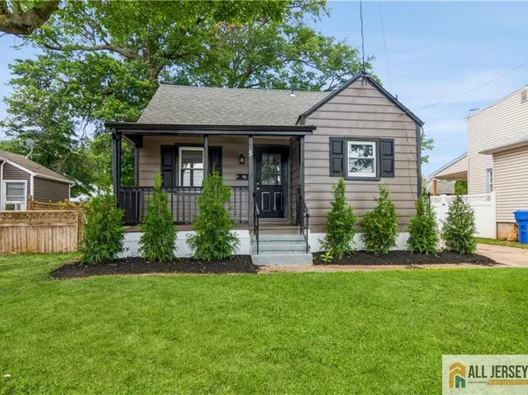 5 Madison Ave, Avenel, NJ 07001