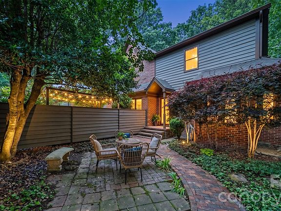 2nd image of 7407 Newmans Ln