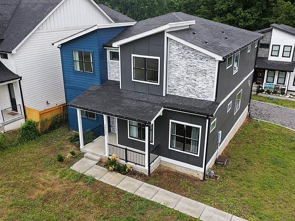 4th image of 2321 Carter Ave #A
