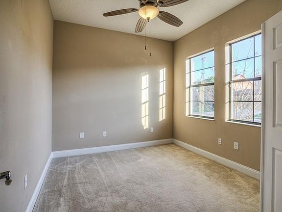 5th image of 32707 Summerglade Dr