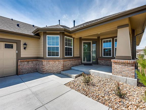 3rd image of 15305 Heritage Cir