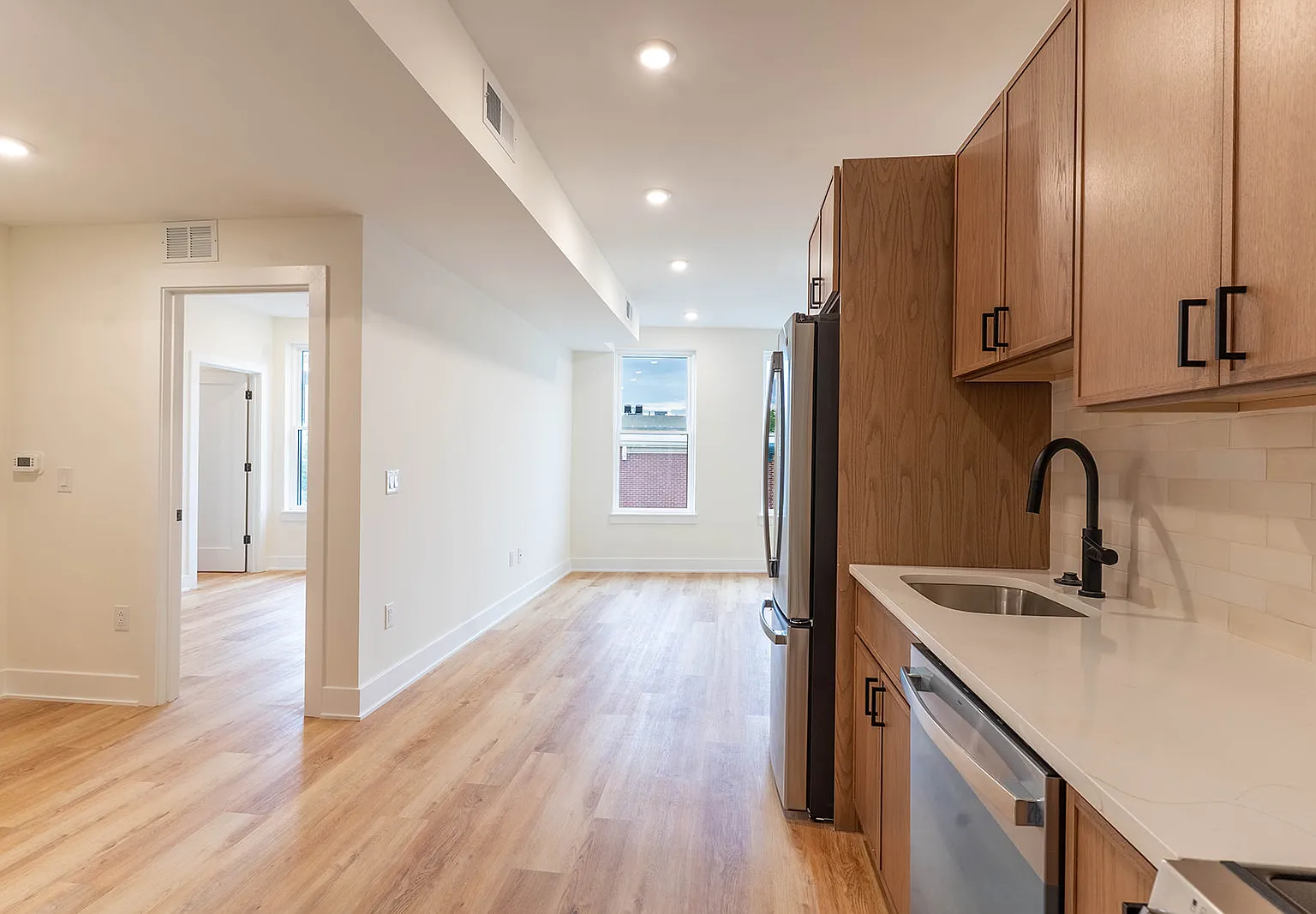 1 bed, $2,100 — Photo 2