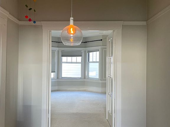 3rd image of 170 Albion St APT 7