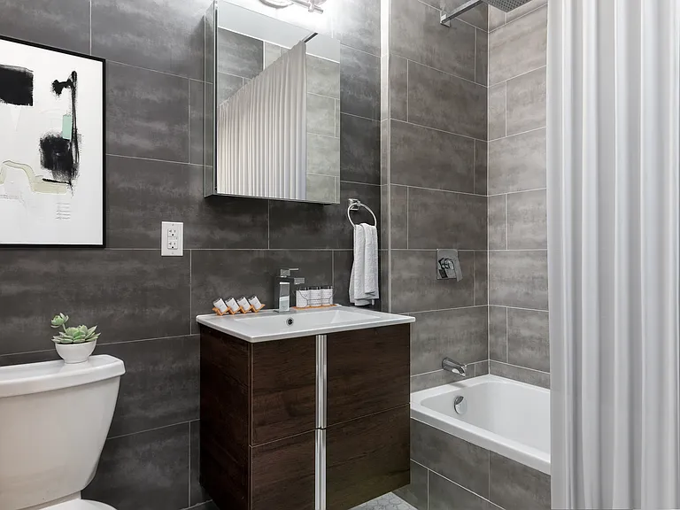 921 Washington Ave #385 — Photo 6