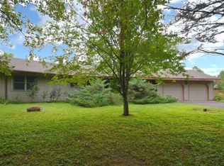 2440 Lisbon Ave N, Lake Elmo, MN 55042