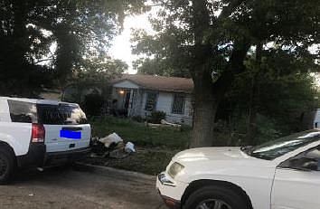 2nd image of 661 W Millett Dr