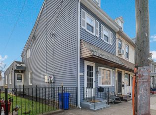 332 Wood St, Bristol, PA 19007